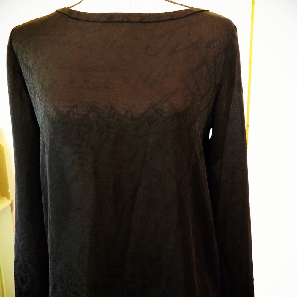 Women’s blouse by Loft